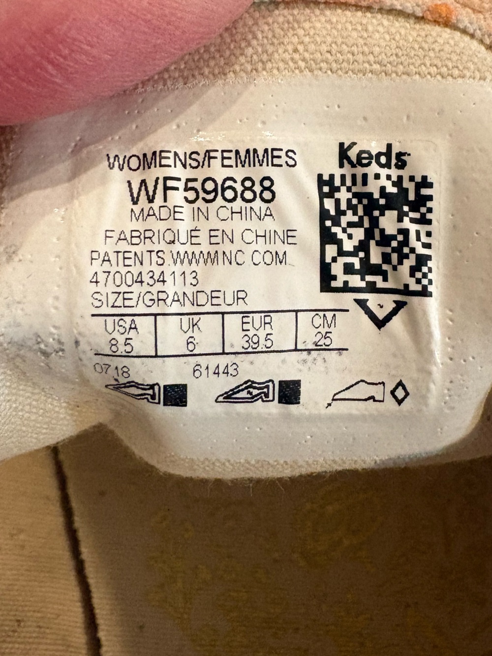 Keds Peach Floral Canvas Sneakers with Green Accents - Picture 4 of 6